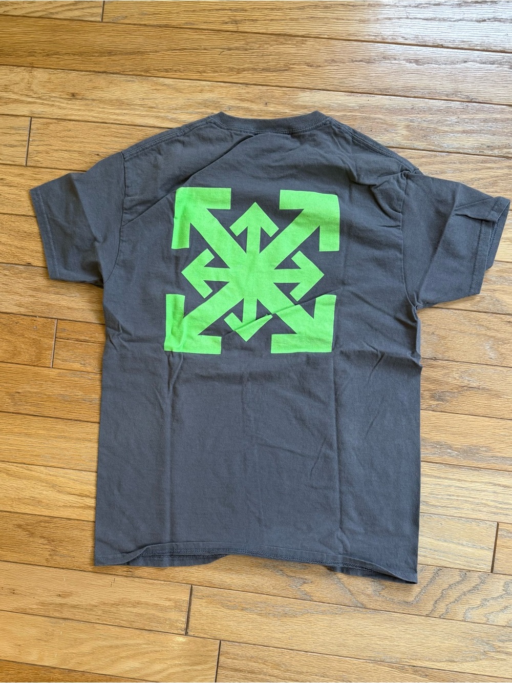 Gildan Gray Short-Sleeve Tee with Neon Green Zambia Graphic - Picture 2 of 2